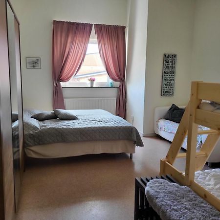 Kg Sleepover & Staellplats Karl Gustav Luaran gambar