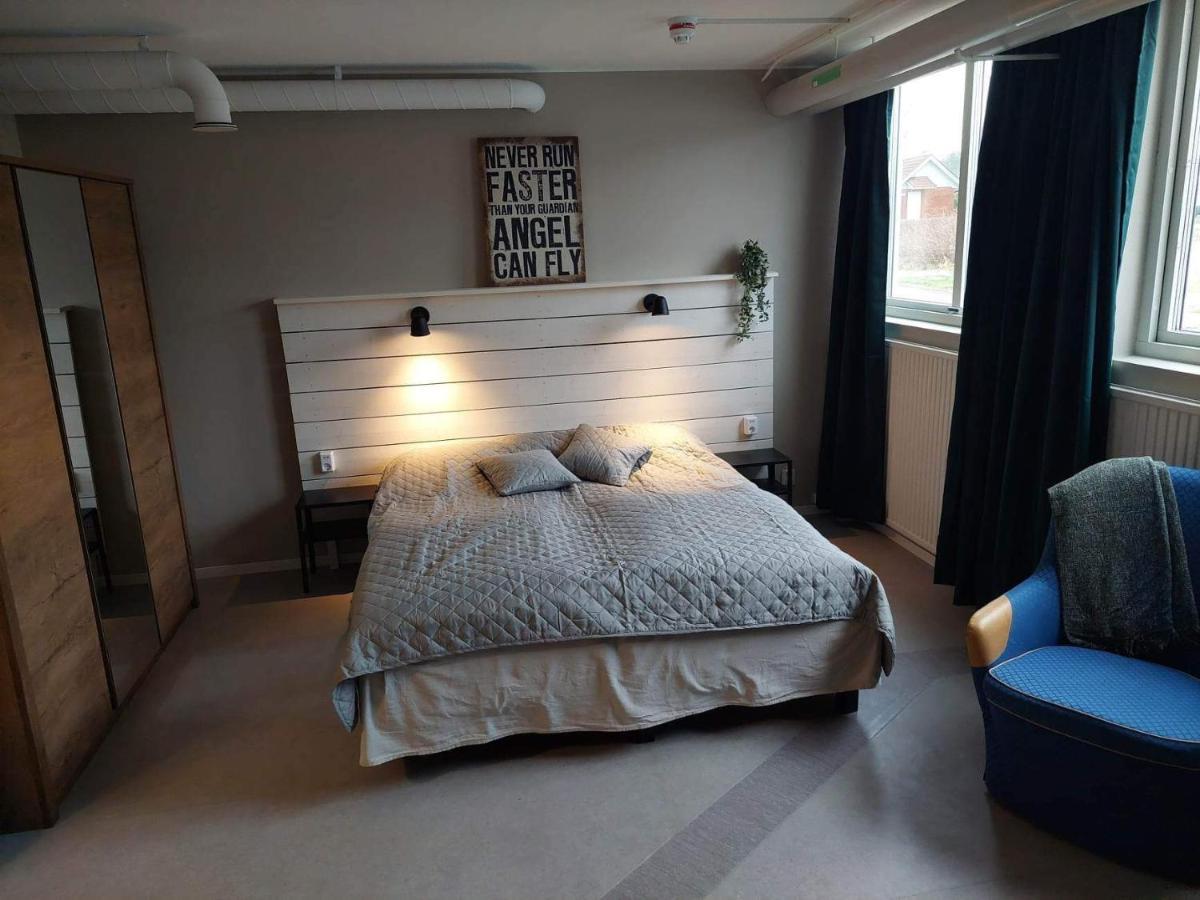 Kg Sleepover & Staellplats Karl Gustav Luaran gambar